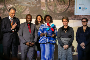 Claire Lossiane, centre, director of Yikri and winner of the 2023 European Microfinance Award, accompanied by Luxembourg’s grand duchess, second from the right, and fellow finalists. Photo: Infine