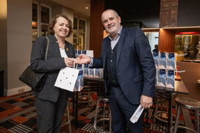 Claire Lignières-Counathe (ambassadrice de France au Luxembourg) et Stéphane Cambou. (Photo: Nader Ghavami)