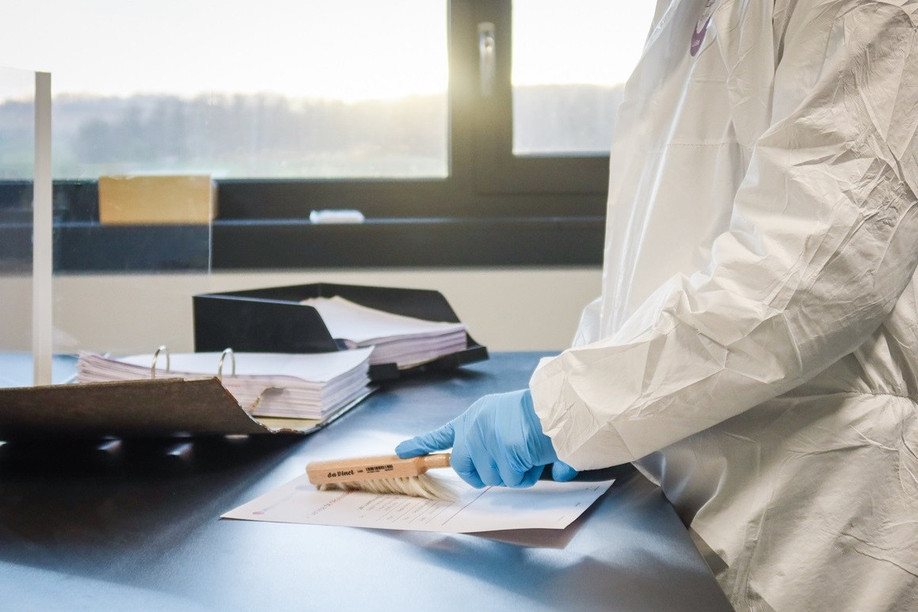 Le nouveau service de dépoussiérage d'archives de Labgroup, au Digital Transition Hub, à Grass. (Photo: Labgroup)