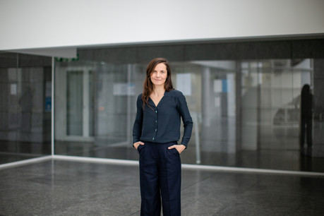 Basak Baglayan, chercheuse postdoctorale en droit à l’Université du Luxembourg, examine la faisabilité de l’introduction de lois sur le devoir de diligence en matière de droits humains. (Photo: Romain Gamba / Maison Moderne)