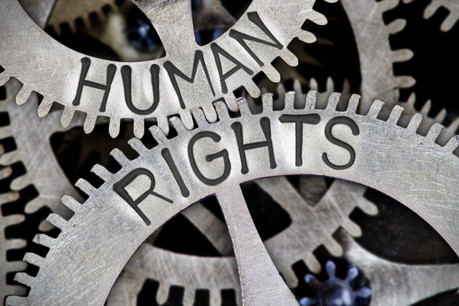 L’étude indique que seulement 3 institutions financières luxembourgeoises sur 22 étudiées mentionnent les droits humains dans leurs statuts. (Image: Shutterstock)