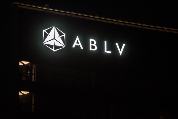 La faillite prononcée au siège de Riga (photo) aura entraîné la filiale luxembourgeoise dans sa chute. (Photo: Shutterstock)