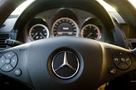 Le groupe Daimler, maison mère de Mercedes, a fermé la fintech luxembourgeoise pour ramener ses développements autour des solutions de paiement à Stuttgart et Berlin. (Photo: Shutterstock)