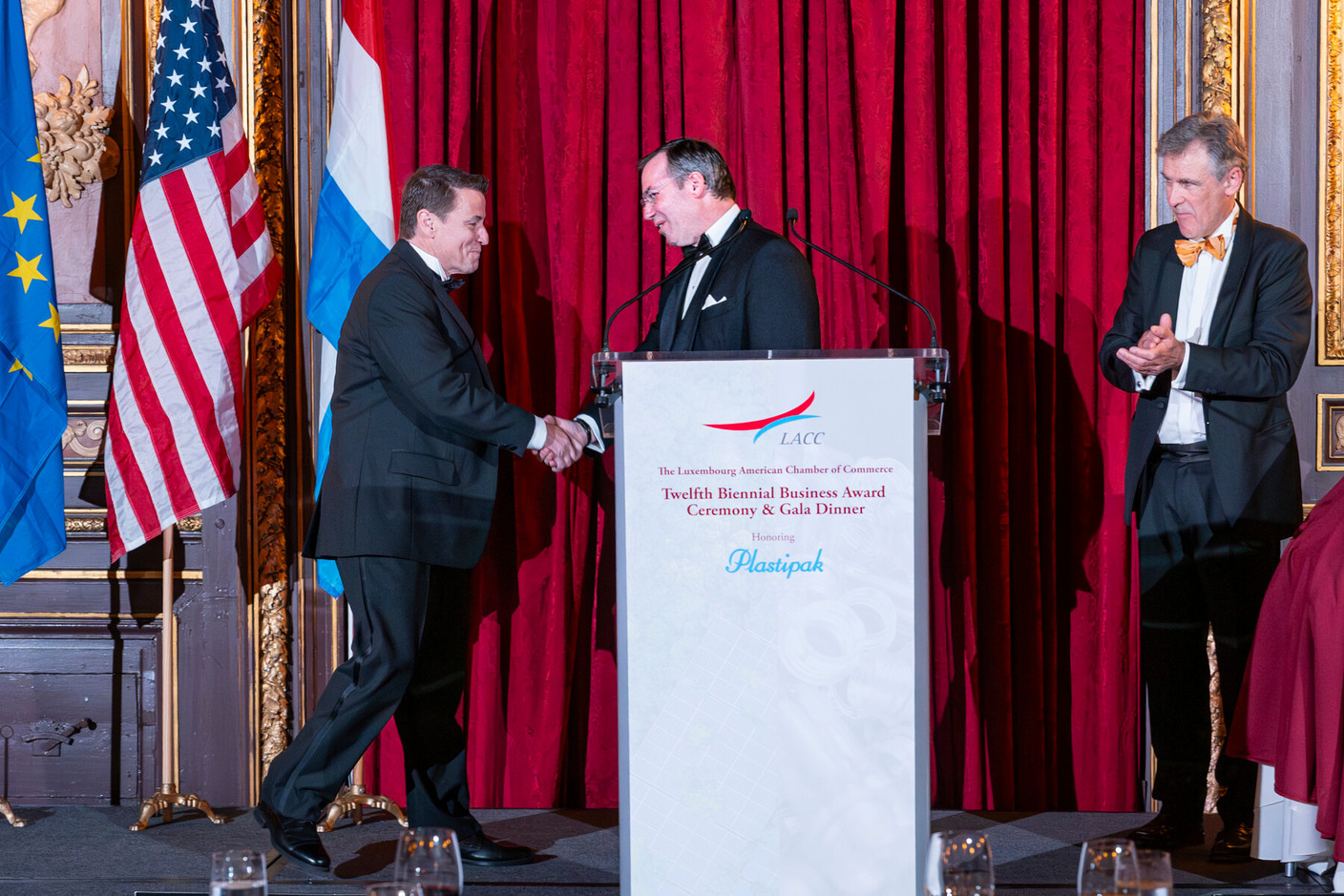 Ed Morgan, CEO of Plastipak, HRH Grand Duke Guillaume, and Michel Franck. (Photo: LACC)
