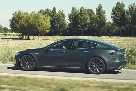 Tesla est la marque qui a proportionnellement le plus progressé: 86 véhicules immatriculés en 2018, 461 en 2019. (Photo: Shutterstock)