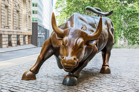 Le taureau de Wall Street, symbole du marché haussier, reprend de la vigueur. (Photo: Shutterstock)