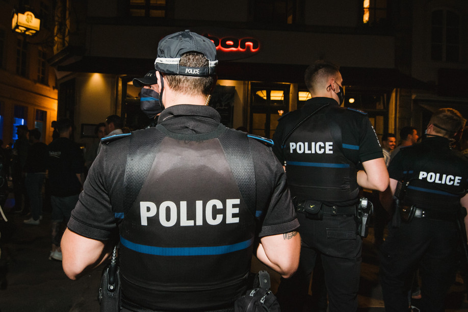 The government believes that security depends on increasing the police presence on the ground. (Photo: Nader Ghavami/archive)