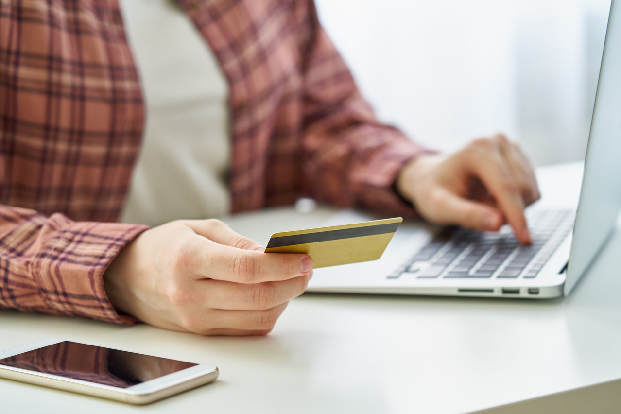 Scammers may ask their targets to add their bank details into websites to access a fictitious reimbursement.  Photo: Shutterstock