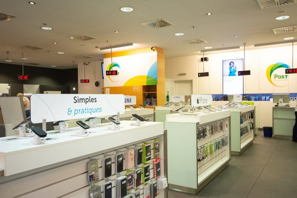 Les services bancaires de Post Finance seront interrompus du vendredi 3 juillet à 15h au lundi 6 juillet au matin en raison d’une opération de maintenance. Les paiements par carte et les retraits resteront toutefois disponibles. (Photo: Boutique Post/City Concorde)