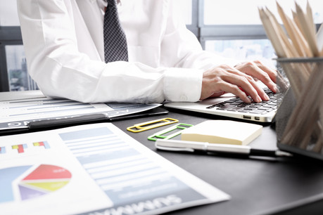 La crise a multiplié les demandes de chômage partiel par 200. En «remote work», l’administration a dû faire face à une nouvelle réalité. (Photo: Shutterstock)