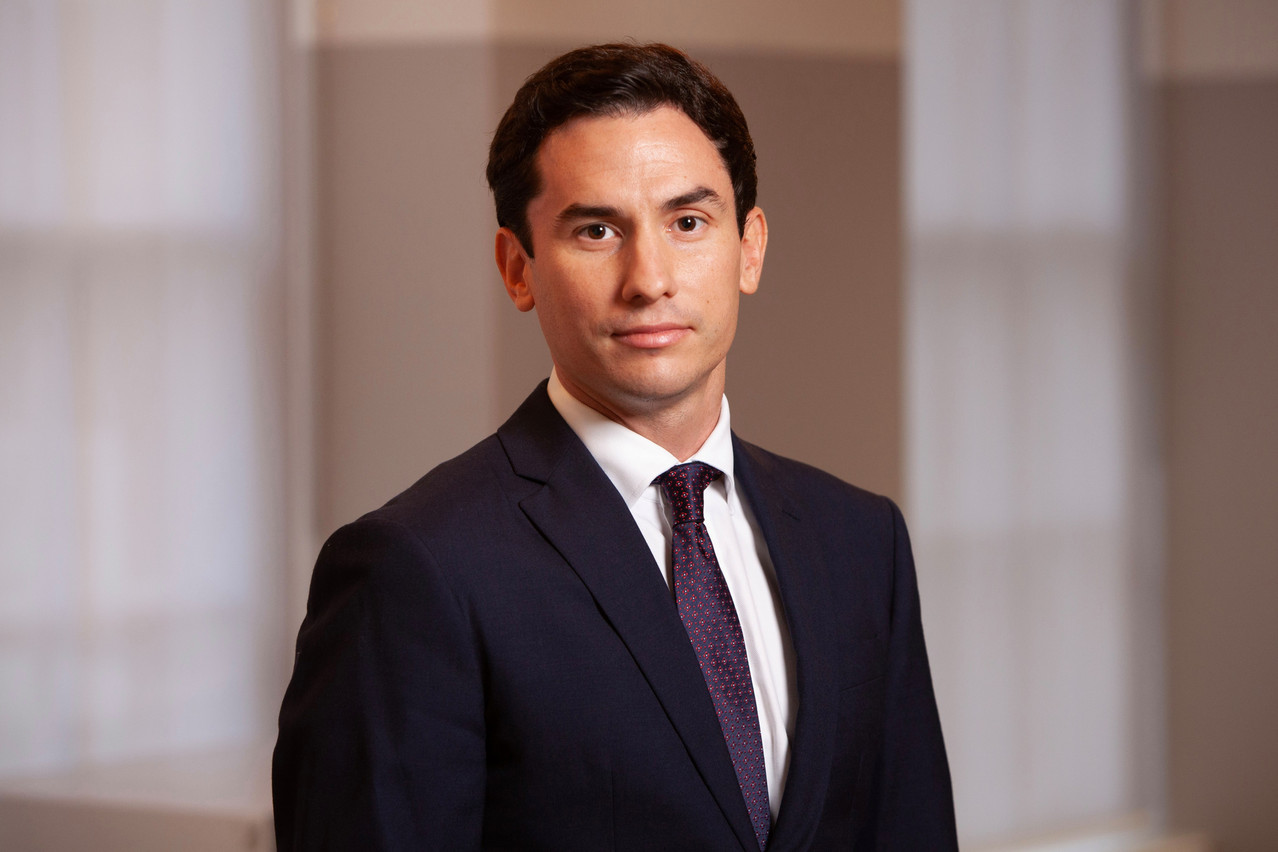 Adrià Beso est responsable de la distribution pour l’Europe chez Wisdomtree. «Historiquement dépendantes des fonds actifs, les banques privées intègrent désormais les ETF dans les portefeuilles discrétionnaires et les solutions de conseil, améliorant ainsi la flexibilité des portefeuilles tout en répondant à l’évolution des demandes des clients», explique-t-il. (Photo: Poppy Berry)