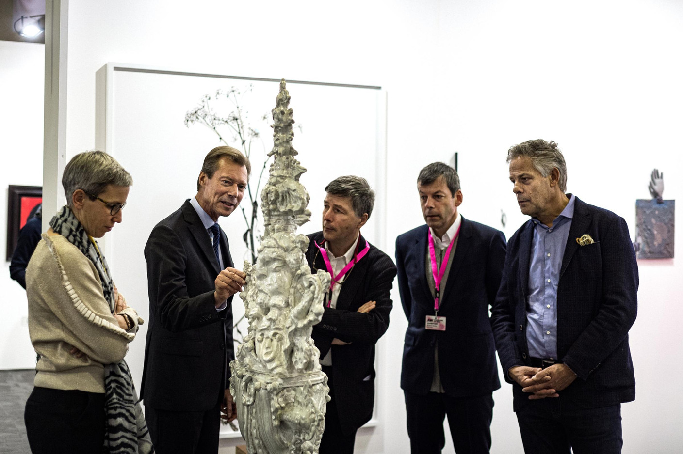 Sam Tanson (Ministre de la Culture), S.A.R. le Grand-Duc Henri, Alex Reding (Directeur de Luxembourg Art Week) et Jo Kox (Ministère de la Culture) (Photo: Mike Zenari)