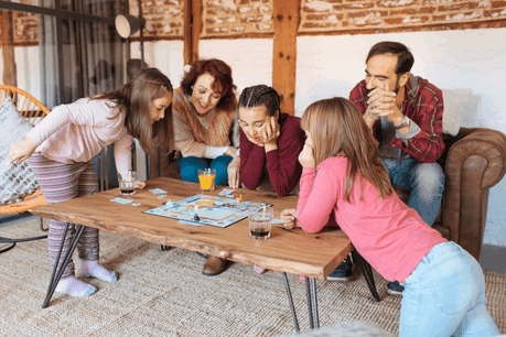 Sauf exceptions, le congé pour raisons familiales a pris fin le 25 mai, avec la réouverture des écoles primaires, des crèches et des maisons relais. (Photo: Shutterstock)