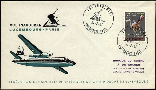 Le premier vol fut un véritable événement, comme en témoigne ce cachet postal spécial édité en son honneur.
 (Photo: LuxairGroup)