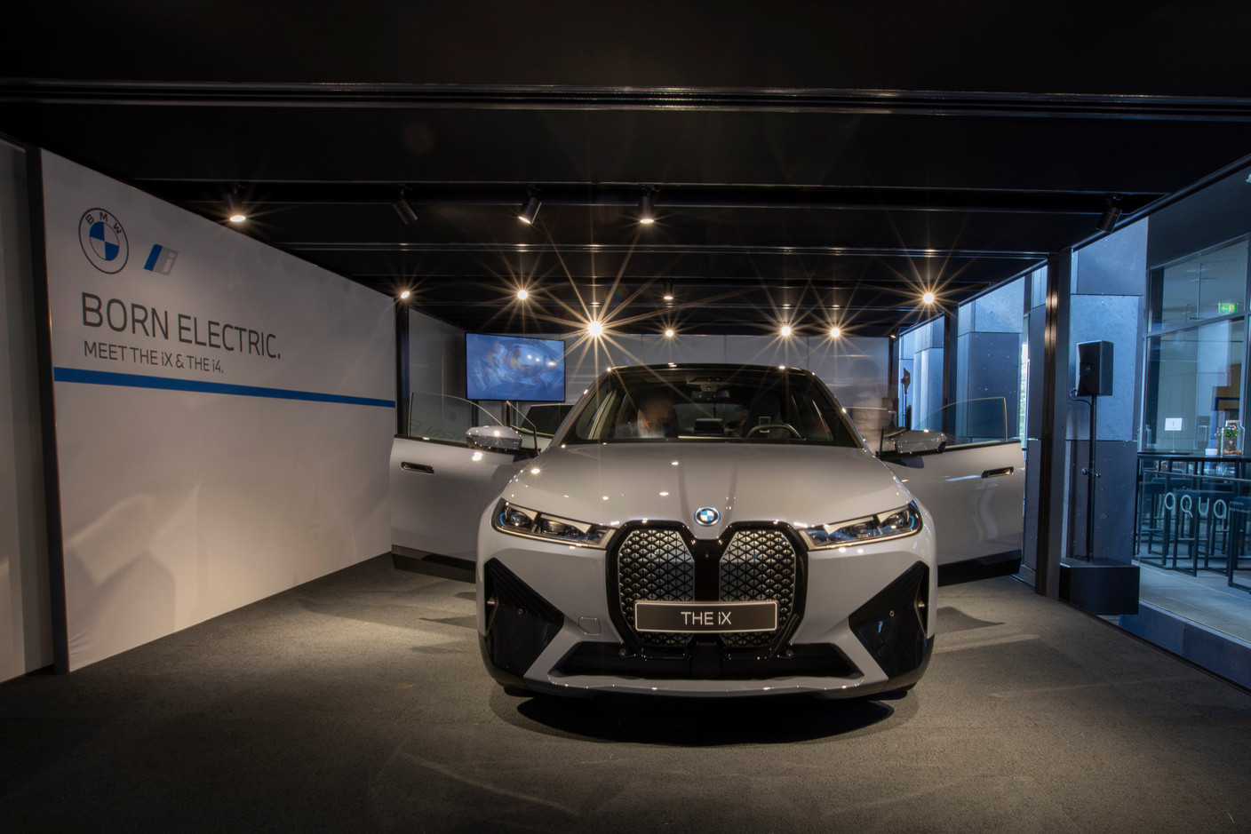 BMW mise gros sur la nouvelle iX, appelée à devenir le fleuron de sa gamme électrique. (Photo: BMW/Diana Sellier)