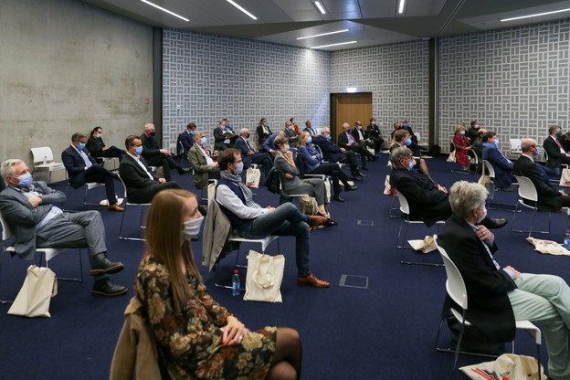 La Commission de surveillance du secteur financier a présenté mardi 20 octobre un livre et un documentaire réalisés sur l’exercice de la surveillance financière depuis 1945. (Photo: Romain Gamba/Maison Moderne)