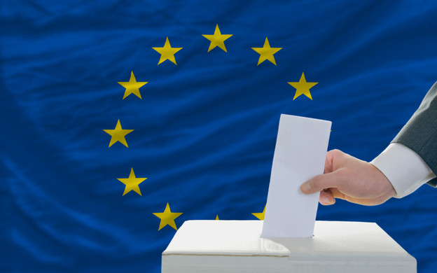 Les électeurs qui ne pourront se rendre au bureau de vote pour les élections européennes devront effectuer leur vote par correspondance. (Photo: Shutterstock)