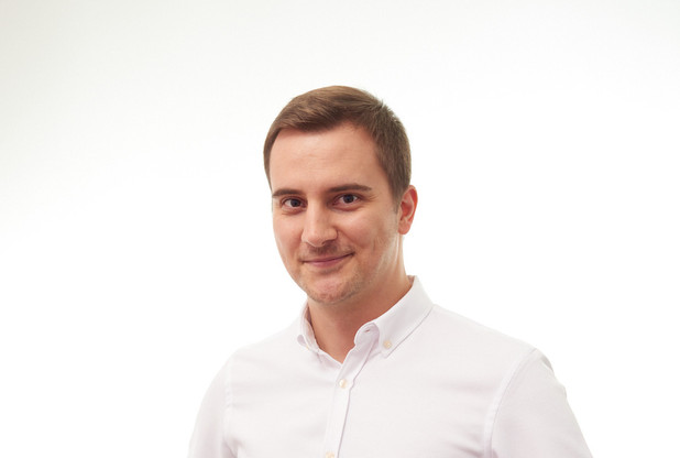 En attendant que Tokeny lance ses solutions de marché secondaire et de custody, dans deux semaines, son CEO, Luc Falempin, s’amuse de l’engouement pour les NFT, qui met en lumière… ses propres activités à la pointe de l’industrie financière. (Photo: Andres Lejona)