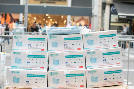 Le prix des masques chirurgicaux a au moins diminué de moitié par rapport aux premiers mois de pandémie. (Photo: Matic Zorman/Maison Moderne)