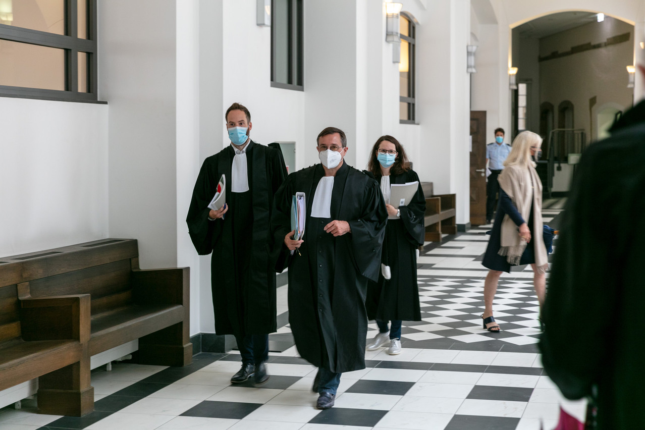 Le président de la 7e chambre correctionnelle, Stéphane Maas (au centre), a jusqu’au 15 septembre pour déposer des conclusions écrites. (Photo: Romain Gamba/Maison Moderne)