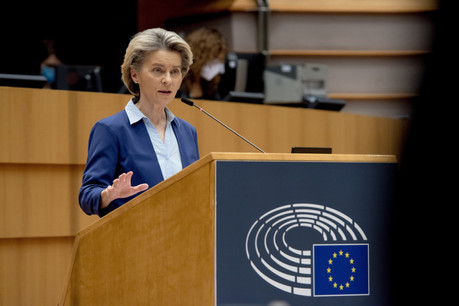 La présidente de la Commission européenne, Ursula von der Leyen, a notamment annoncé un nouveau cadre réglementaire pour accélérer le processus d’approbation de nouveaux vaccins par l’Agence européenne des médicaments. (Photo: UE)
