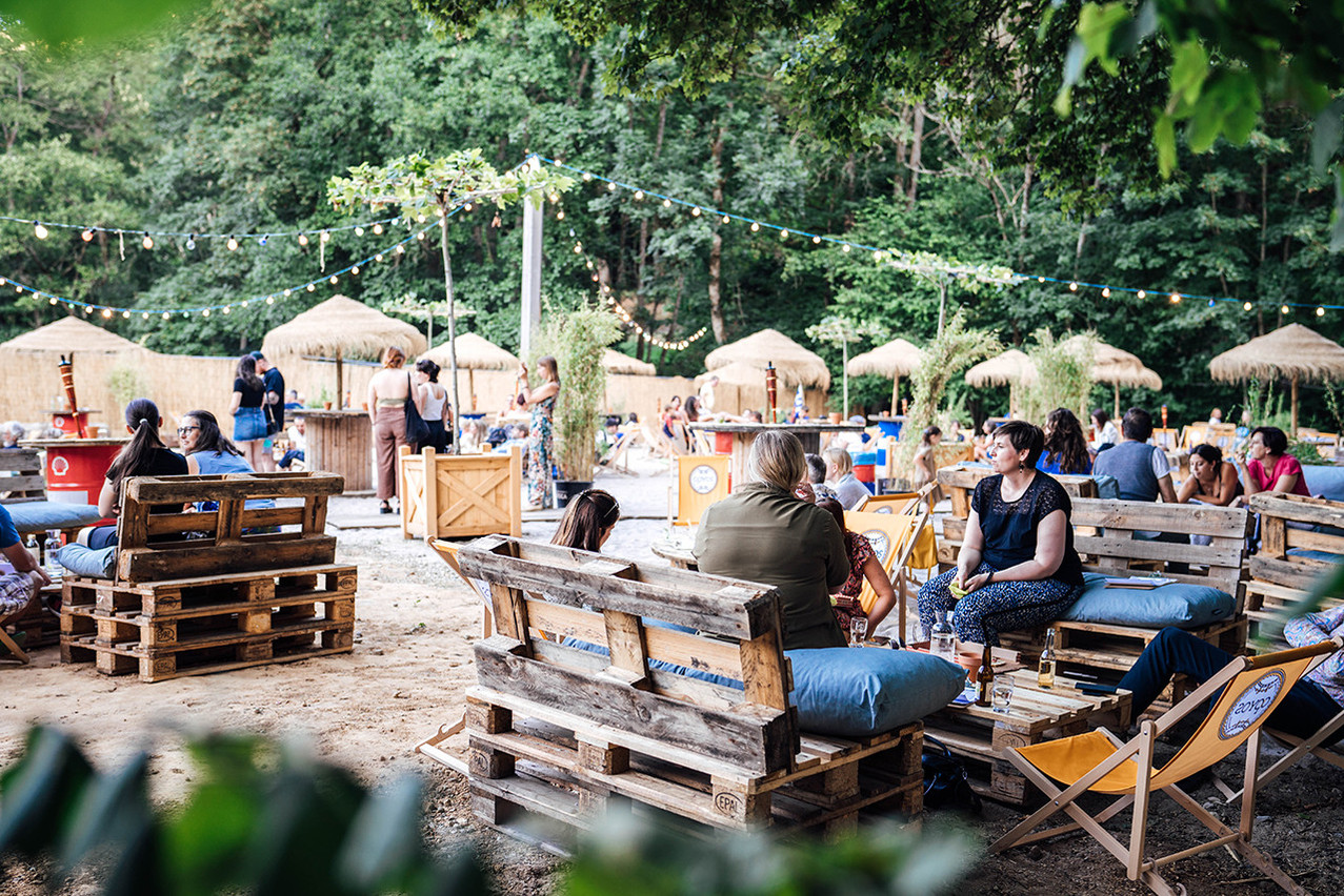 La Mëllerdall Plage sera installée au Müllerthal jusqu’au 20 août.  (Photo: Opyos Beverages)