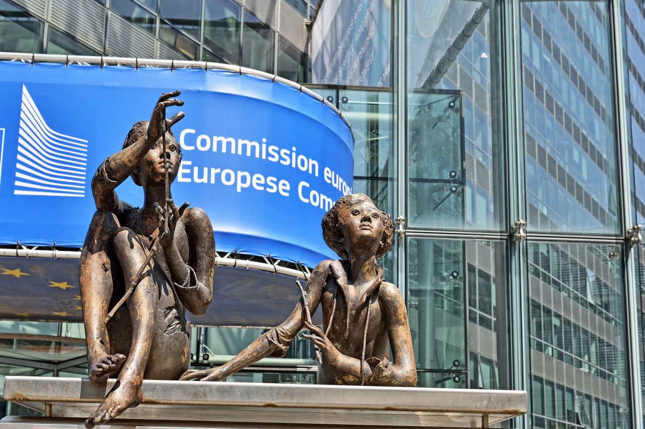 La Commission européenne voit surtout des aspects bénéfiques au nouveau projet luxembourgeois d’aide à la presse. (Photo: Shutterstock)
