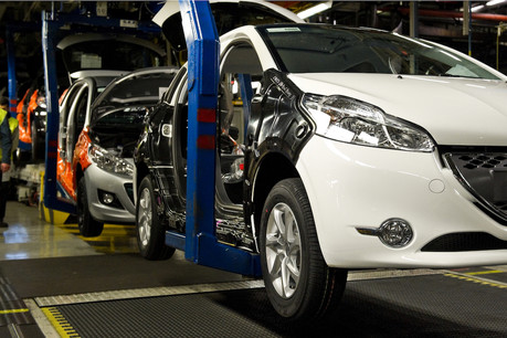 L’entité issue de la fusion entre PSA et Fiat Chrysler, avec 8,7 millions de véhicules vendus, deviendrait le quatrième plus grand constructeur automobile du monde. (Photo: Shutterstock)