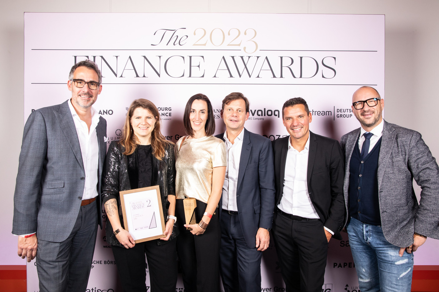 Julie Castiaux (KPMG), Laetitia Hamon (Luxembourg Stock Exchange) and Alan Picone (KPMG) at the 2023 Finance Awards, which took place on Tuesday 21 November 2023 at Casino 2000 in Mondorf. Photo: Eva Krins and Marie Russillo/Maison Moderne