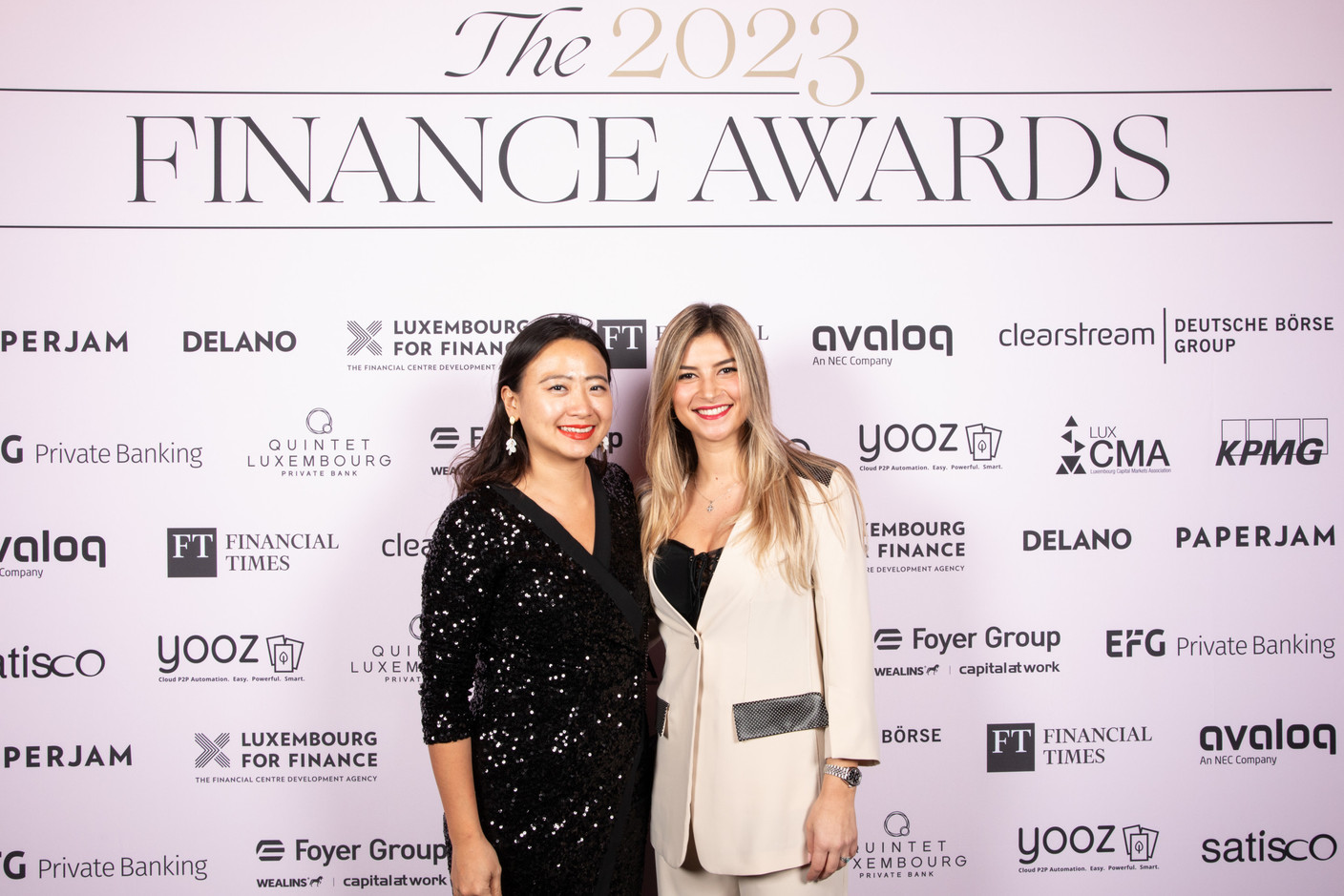 Julie Chu (Avaloq) and Mara Saccomanni (Accenture) at the 2023 Finance Awards, which took place on Tuesday 21 November 2023 at Casino 2000 in Mondorf at the 2023 Finance Awards, which took place on Tuesday 21 November 2023 at Casino 2000 in Mondorf. Photo: Eva Krins and Marie Russillo/Maison Moderne