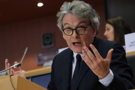 Pour le commissaire européen au Marché intérieur, Thierry Breton, l’Europe est devenue la pharmacie du monde, ce qu’elle était déjà en 2019, en termes de production de vaccins, selon… les producteurs. (Photo: Shutterstock)