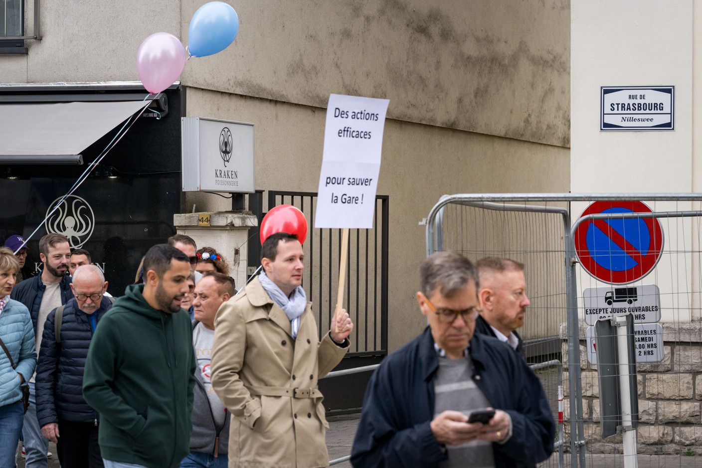 De nombreux riverains ont participé au cortège. (Photo: Nader Ghavami)