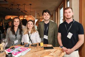 Nicoleta Puscasu (LL), Özge Nur Hepsenkal, Fehmi Hepsenkal (Atelier d'architecture DAGLI +) et Lucas Polo (PRIMEWEB). Marie Russillo