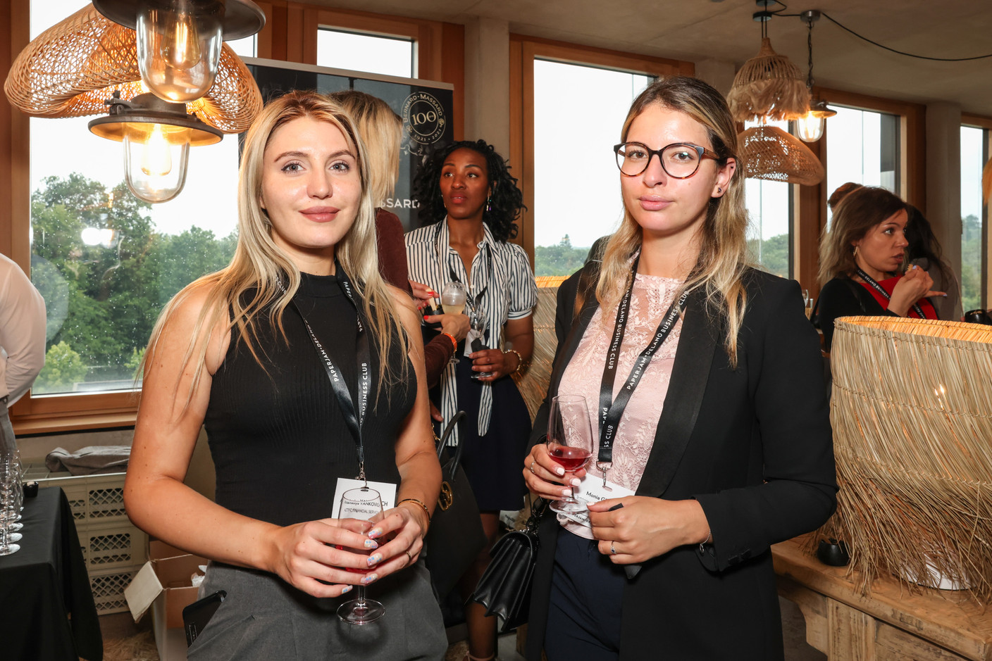 Anastasiya Yankovich (Aztec Financial Services (Luxembourg)) et Monia Gruber (BNP Paribas Real Estate Investment Management). Marie Russillo