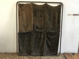 Vue de l’exposition de Jannis Kounellis à la Fondation Prada. ((Photo: Paperjam))