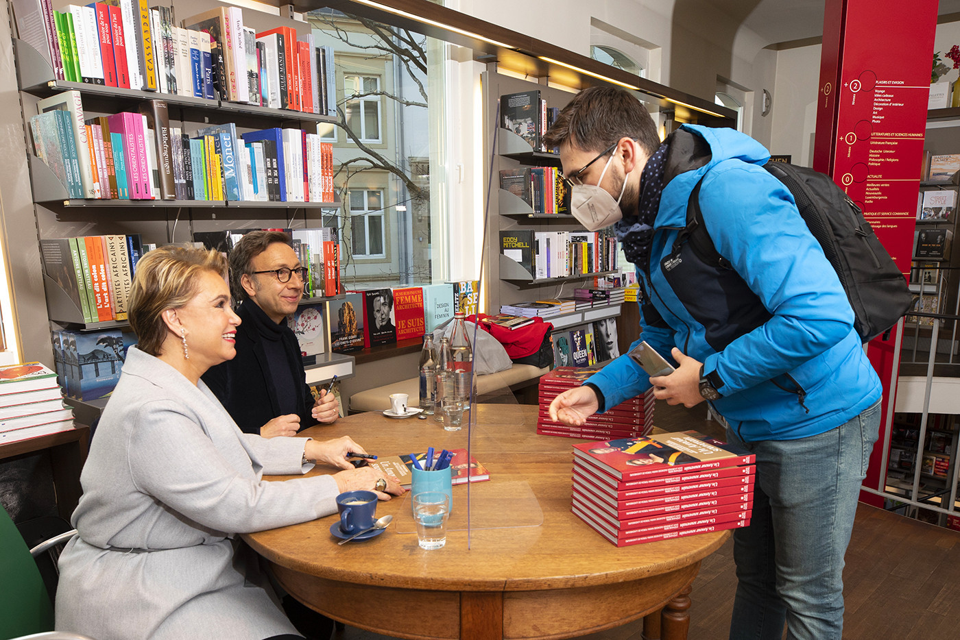 La librairie Ernster de Luxembourg-ville accueillait cet événement. (Photo: Guy Wolff/Maison Moderne)
