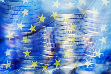 Malgré une reprise économique plus rapide que prévu, la zone euro affiche un ratio de la dette publique par rapport au PIB de près de 100%. (Photo: Shutterstock)