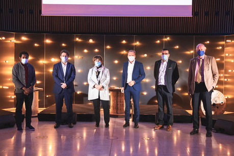 Le débat animé par Michel-Edouard Ruben (Fondation Idea) et Nicolas Léonard (Paperjam) a réuni Michèle Detaille (Fedil), Gilles Roth (CSV), Nicolas Henckes (CLC) et Alain Steichen (Bonn Steichen & Partners). (Photo: Simon Verjus)