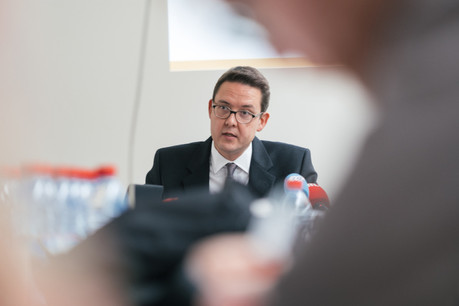 Les craintes sur l’arrivée d’une seconde vague font planer le doute sur la soutenabilité de la dette des entreprises et sur le maintien du marché de l’emploi. (Photo: Sebastien Goossens / Archives)