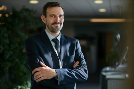 Olivier Dauvister: «Nous avons des personnes venues expressément de Londres ou d’Allemagne pour cela. Notre plus aussi est que ce que nous présentons ici nous le connaissons bien, car nous l’utilisons.» (Photo: Matic Zorman)