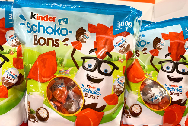 Concernés par le rappel, les Schoko-Bons sont fabriqués exclusivement dans l’usine Ferrero Ardennes située à Arlon. (Photo: Catherine Kurzawa/Paperjam)