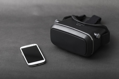 L’entreprise Axon propose des casques de réalité virtuelle aux services de police afin de se mettre dans la peau des personnes atteintes de handicaps ou sujettes à des crises émotionnelles. (Photo: Shutterstock)