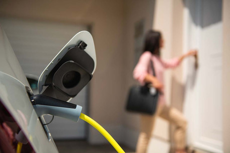 Le coût d’une borne de recharge à domicile va dépendre, au-delà de la puissance, de l’intelligence intégrée au niveau de l’installation. (Photo: Shutterstock)