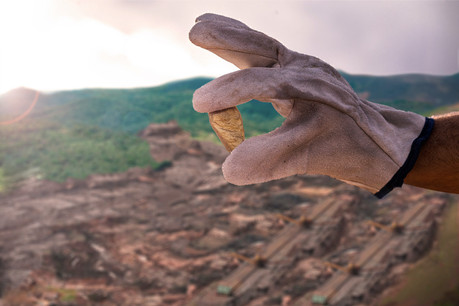Grâce aux progrès réalisés en termes de rentabilité et à la reprise d’un mouvement haussier sur l’or, lié désormais au moindre soubresaut sur une reprise structurelle de l’inflation, les mines d’or devraient de nouveau séduire les investisseurs. (Photo: Shutterstock)
