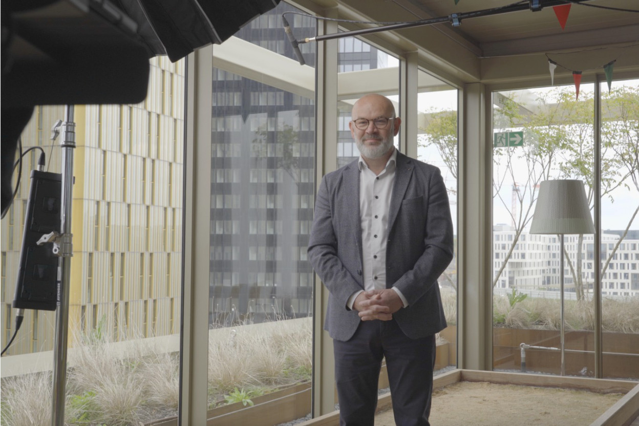 CBRE donne la parole à des acteurs proches du secteur immobilier, introduits par Frank Rosenbaum. (Havé Films)