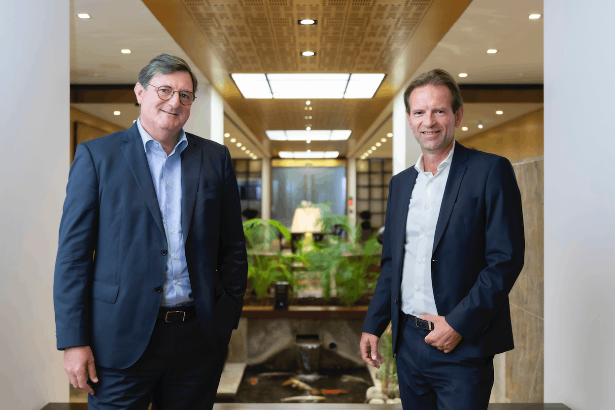 Yves Maas, CEO de l’Association des Banques et Banquiers Luxembourgeois (ABBL), et Olivier Chatain, Senior Country Officer pour le groupe Crédit Agricole au Luxembourg et CEO de CA Indosuez Wealth (Europe) Crédit: Patricia Pitsch - Maison Moderne Publishing SA