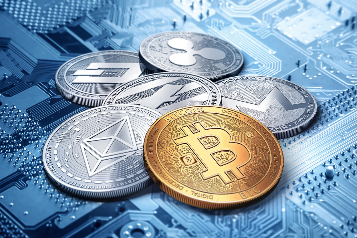 Azimut plans to launch the first fund under Luxembourg law to invest in cryptocurrencies and other digital assets Photo: Shutterstock