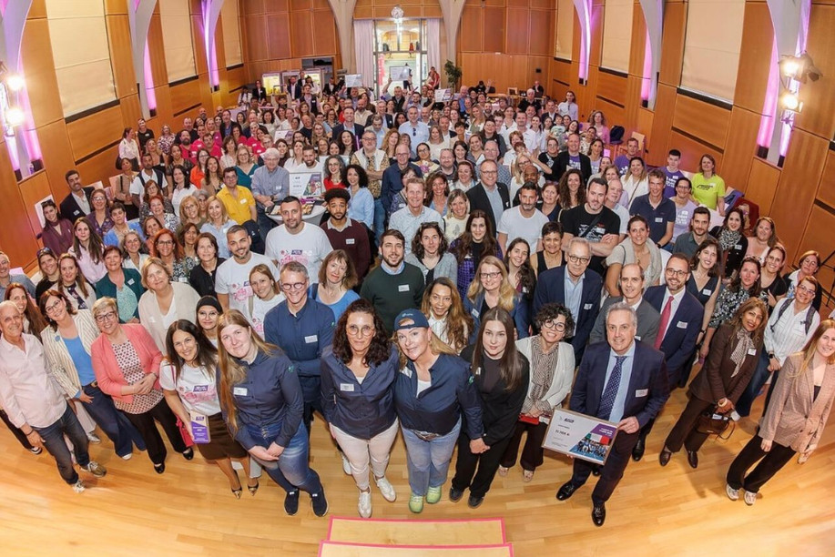 Plus de 15 000 participants ont permis de récolter 1,25 million d’euros lors du Relais pour la vie 2026 au Luxembourg. (Photo: Claude Piscitelli)