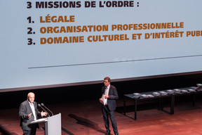 À gauche, Pierre Hurt (directeur de l’OAI) (Nader Ghavami)
