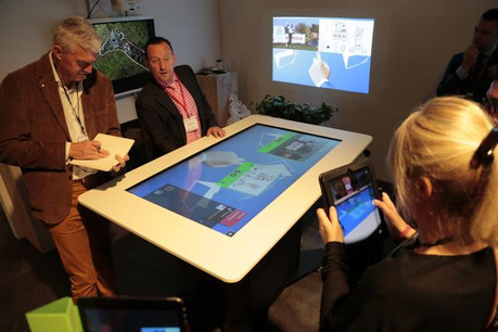 Les outils interactifs sur différents supports peuvent s'adapter à des situations dans l'entreprise. (Photo: Ricoh)